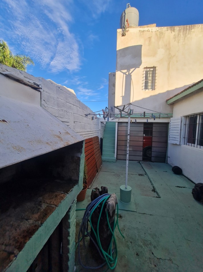 En venta casa 3 dormitorios Brollo Romeo 