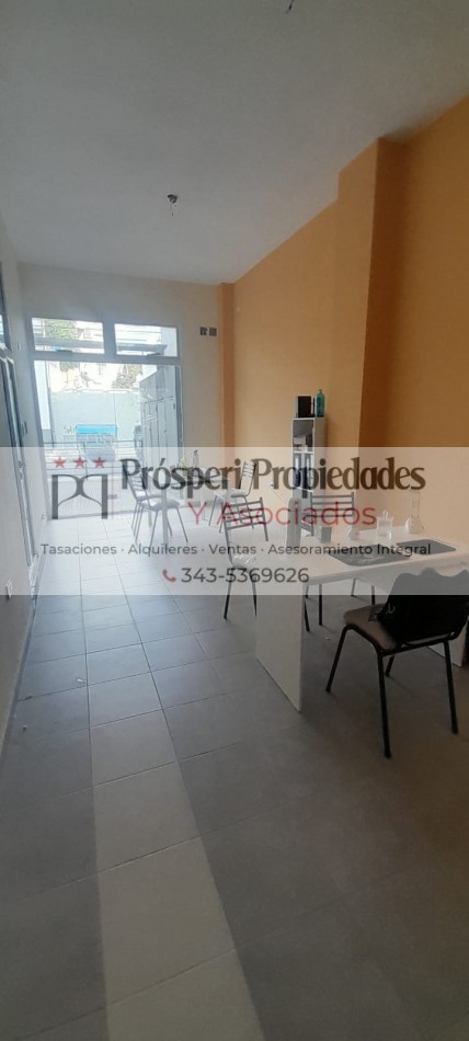 Se alquila hermoso local comercial zona centro parque