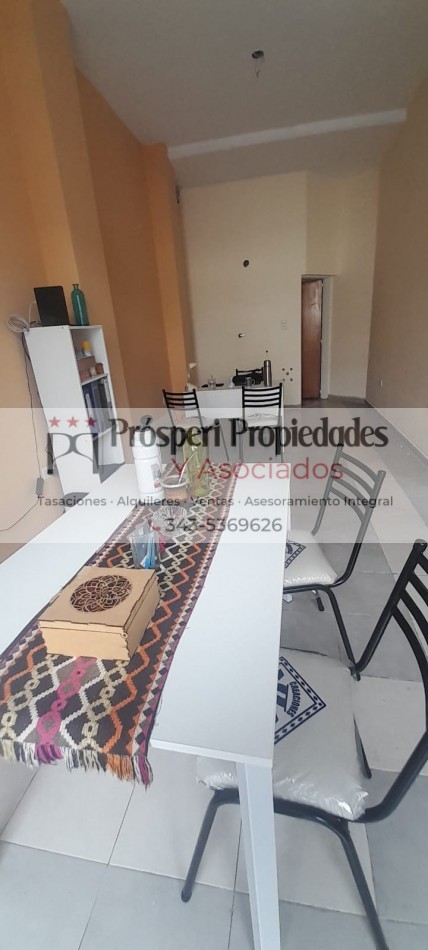 Se alquila hermoso local comercial zona centro parque