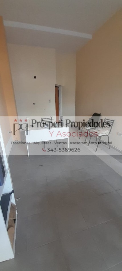 Se alquila hermoso local comercial zona centro parque