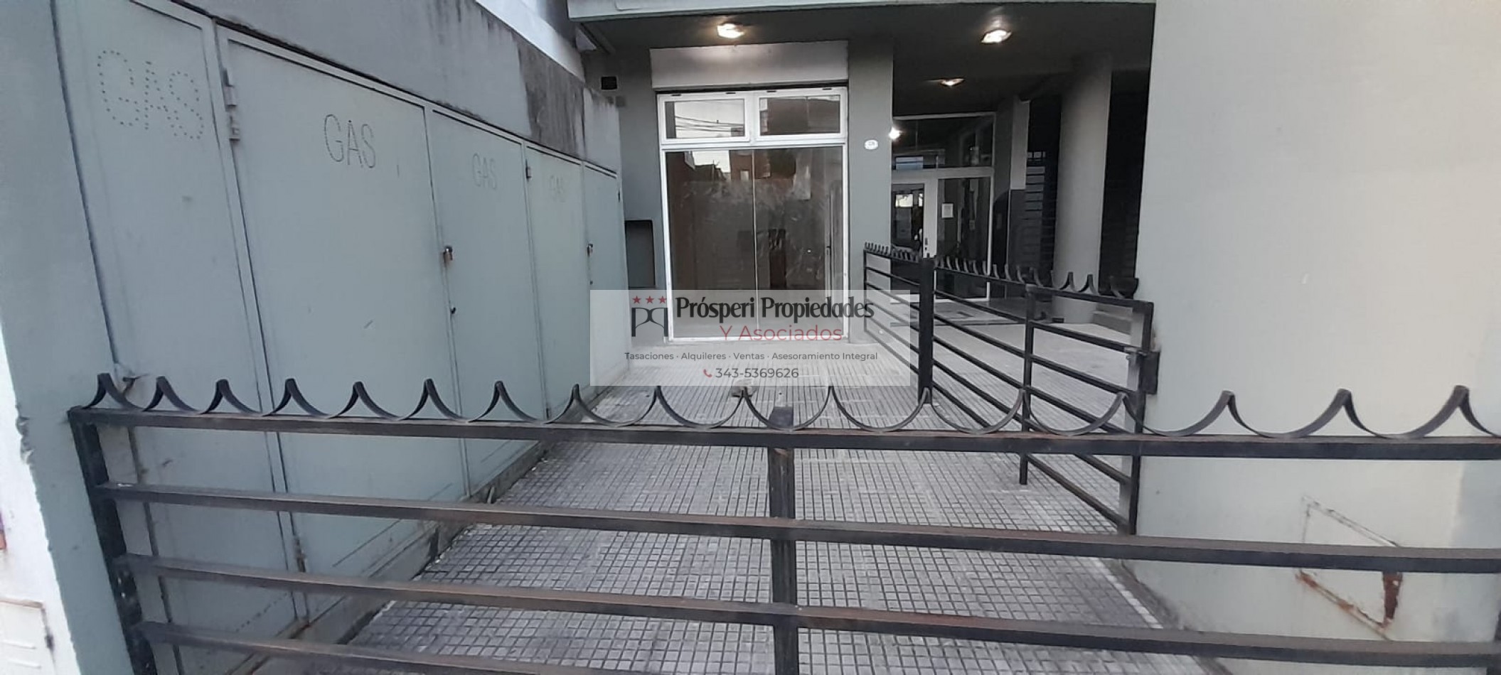 Se alquila hermoso local comercial zona centro parque