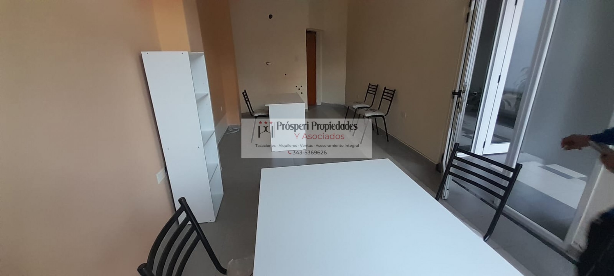 Se alquila hermoso local comercial zona centro parque