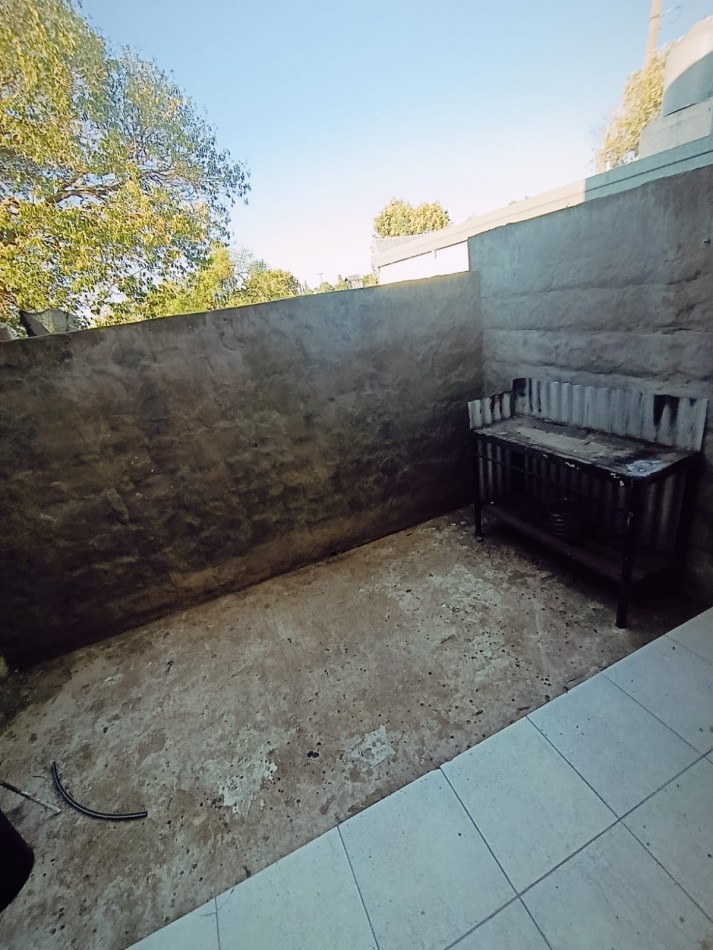 Duplex en Venta Crisologo  Larralde y Garrigo 