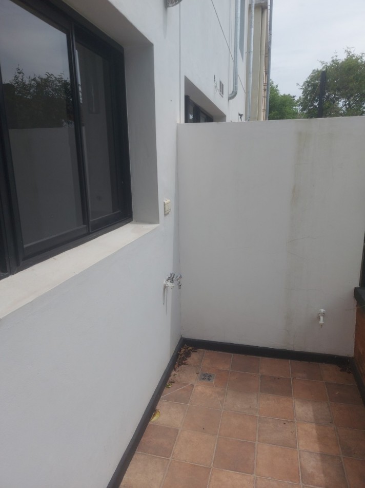 En venta duplex a estrenar aptos credito Zona  Paracao.