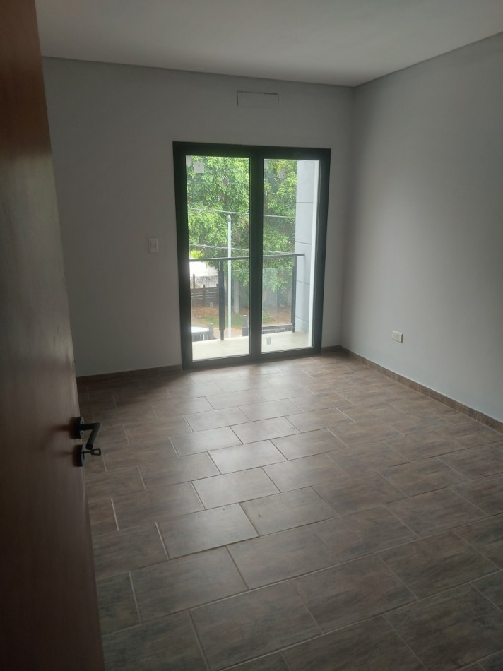 En venta duplex a estrenar aptos credito Zona  Paracao.