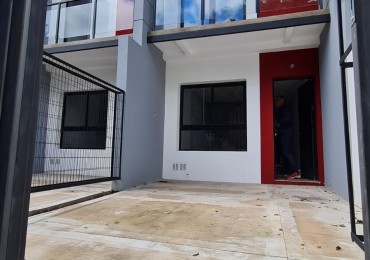 En venta duplex a estrenar aptos credito Zona  Paracao.