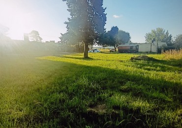 En venta gran terreno ideal casaquinta 1800 metros cuadrados Colonia Avellaneda 
